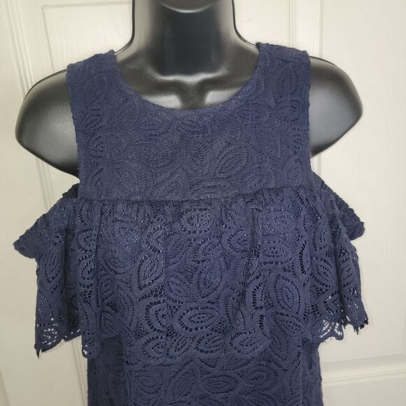 Ann Taylor navy blue cold shoulder lace dress size 6 - Picture 4 of 7